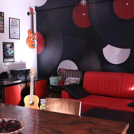 Apartamento House Of Music LʼAquila Exterior foto